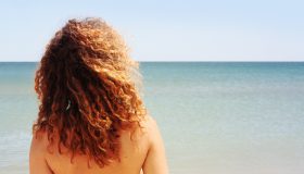 Jak si obnovit pokožku a strukturu vlasů po konci léta? Optimální péče o pokožku a vlasy během podzimu